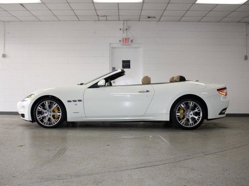 Used 2013 Maserati GranTurismo Sport image 4