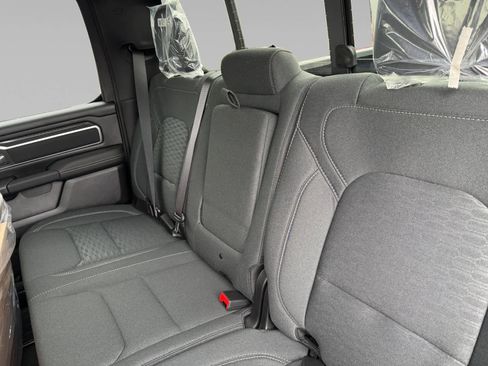 Used 2025 RAM 1500 Big Horn AWD/4WD image 13