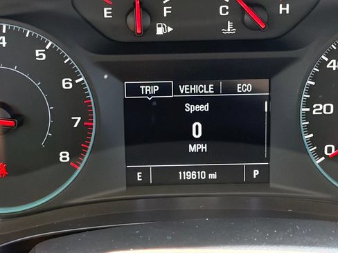 Used 2022 Chevrolet Malibu RS FWD image 11