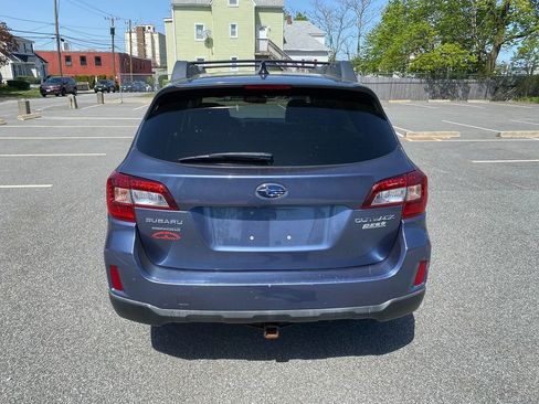 Used 2016 Subaru Outback 2.5i Limited image 6