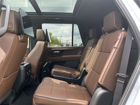 New 2026 Chevrolet Tahoe High Country AWD/4WD image 35