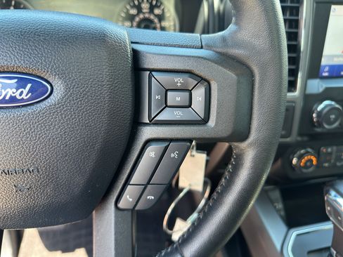 Used 2020 Ford F150 XLT w/ Equipment Group 302A Luxury AWD/4WD image 24
