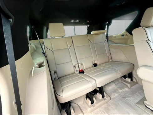 Certified 2023 Cadillac Escalade Premium Luxury w/ LPO, Floor Liner Package AWD/4WD image 26