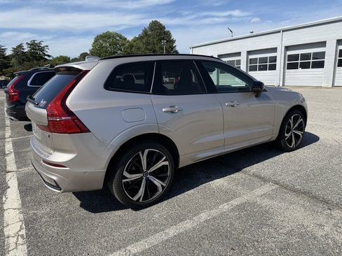 Used 2023 Volvo XC60 B6 Ultimate w/ Protection Package Premier AWD/4WD image 5