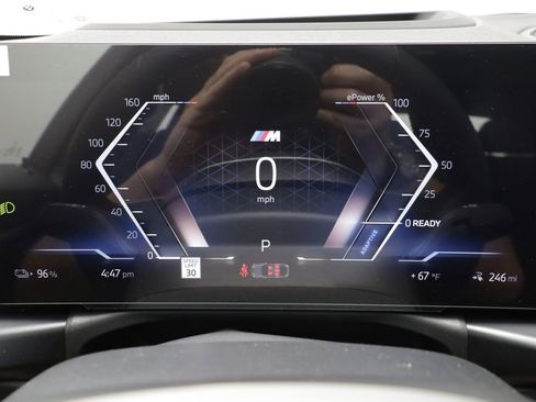 New 2026 BMW i4 xDrive40i w/ M Sport Package AWD/4WD image 9