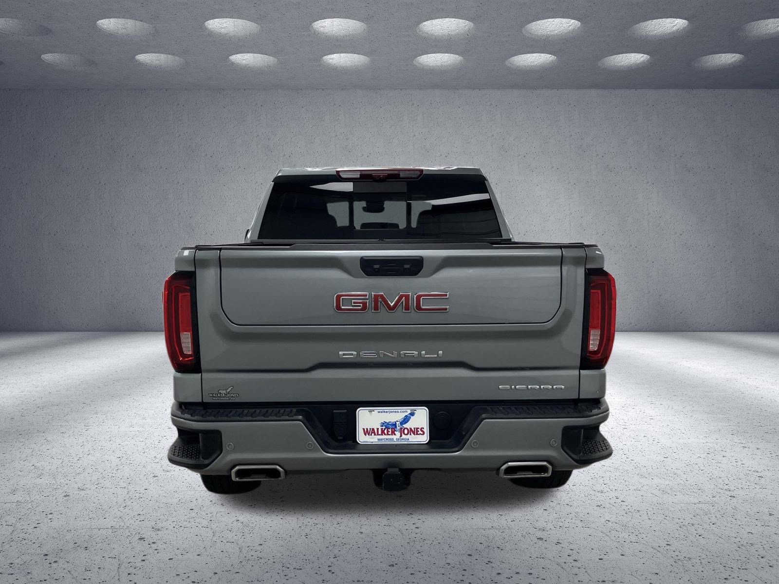 Used 2025 GMC Sierra 1500 Denali w/ Denali Reserve Package AWD/4WD image 4