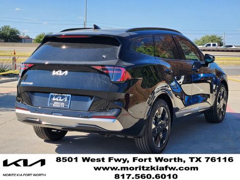 New 2026 Kia Sportage SX FWD image 3