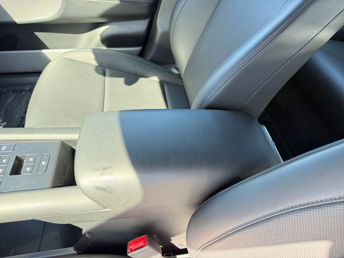 Certified 2025 Hyundai Ioniq 6 Limited RWD image 14