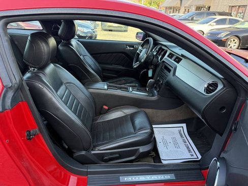Used 2014 Ford Mustang Premium w/ Equipment Group 201A RWD image 18