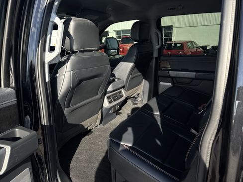 Used 2023 Ford F350 Lariat w/ Lariat Ultimate Package image 21