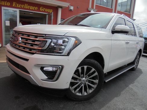 Used 2018 Ford Expedition Max Limited w/ Equipment Group 301A image 52