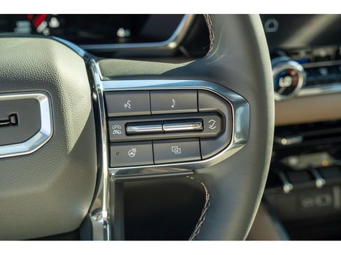 New 2026 GMC Canyon Denali w/ LPO, Denali Black Edition AWD/4WD image 20