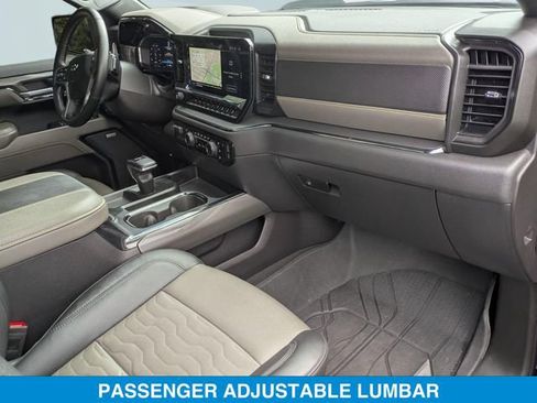 Used 2024 Chevrolet Silverado 1500 ZR2 w/ Technology Package AWD/4WD image 32