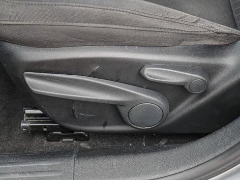 Used 2017 Jeep Compass Sport w/ Tech Group FWD image 10