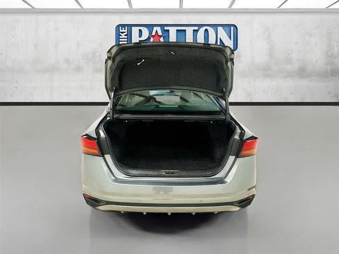 Used 2024 Nissan Altima 2.5 SV FWD image 23