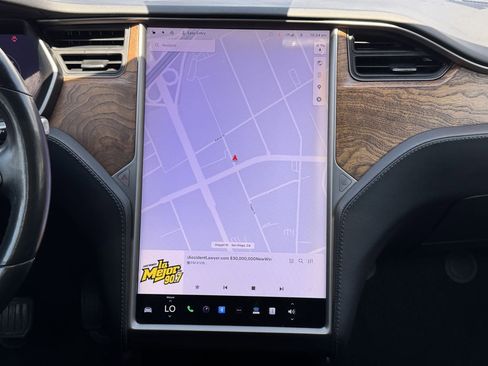 Used 2020 Tesla Model S AWD image 24