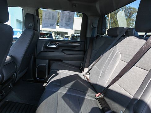 Used 2024 Chevrolet Silverado 2500 LT image 14