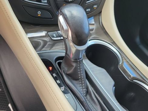 Used 2020 Buick Envision Preferred FWD image 26