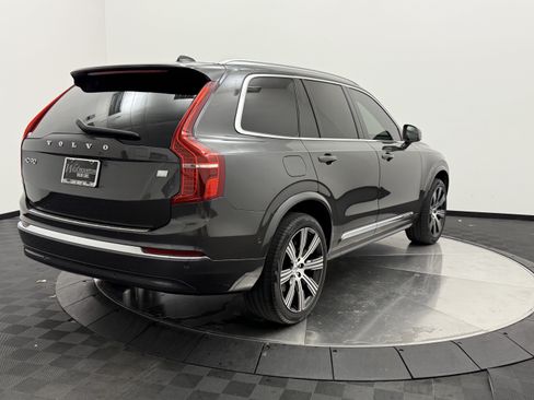 Certified 2024 Volvo XC90 T8 Plus w/ Protection Package Premier AWD/4WD image 8