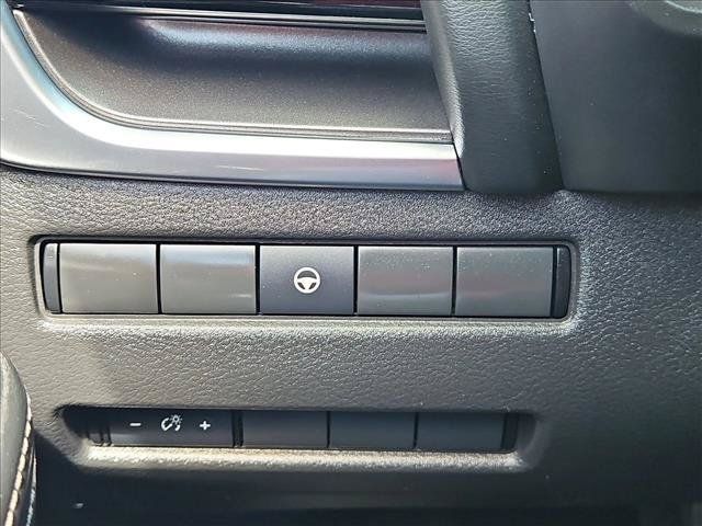 Used 2021 Nissan Rogue SV FWD image 16