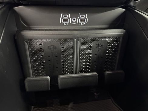 New 2026 RAM 2500 Laramie w/ Night Edition AWD/4WD image 25