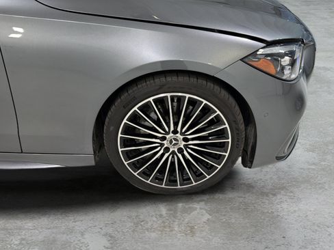 Used 2024 Mercedes-Benz C 300 Sedan image 27