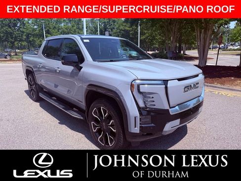 Used 2025 GMC Sierra EV Denali AWD/4WD image 1