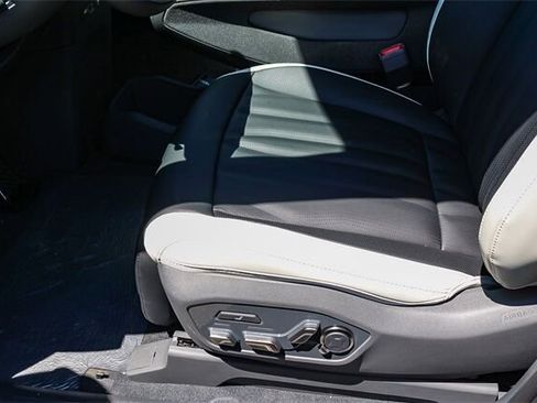 New 2026 Kia EV9 GT-Line image 23