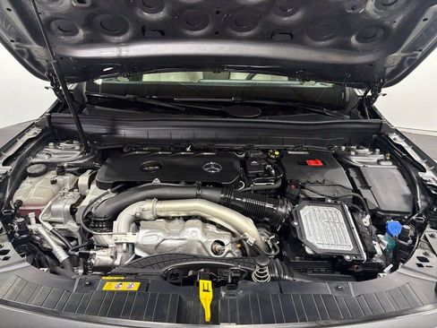 Certified 2026 Mercedes-Benz GLB 250 4MATIC image 32