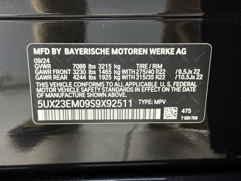 Used 2025 BMW X7 xDrive40i w/ M Sport Package AWD/4WD image 25