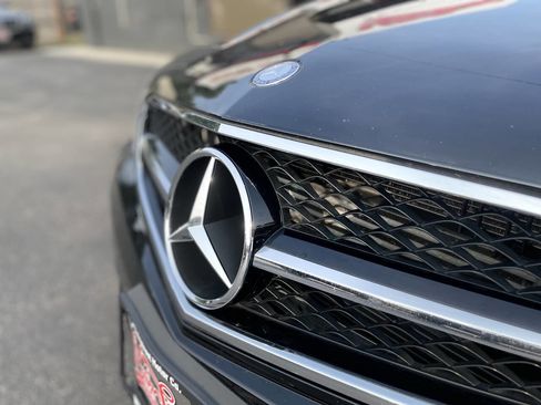 Used 2012 Mercedes-Benz C 63 AMG Coupe image 33
