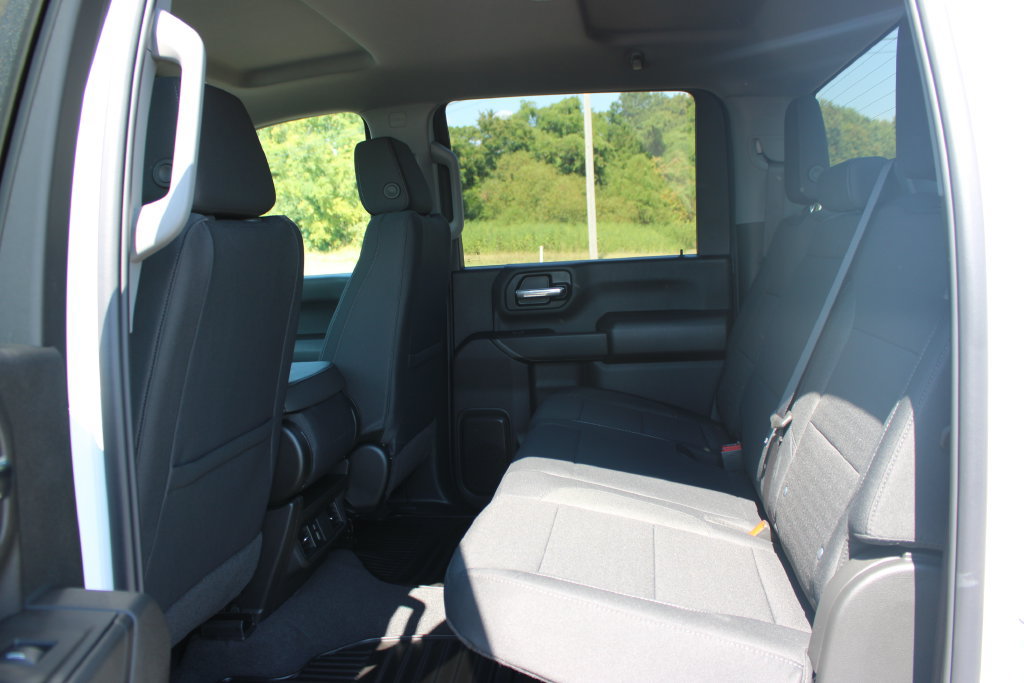 New 2026 Chevrolet Silverado 2500 Custom w/ Custom Value Package AWD/4WD image 28