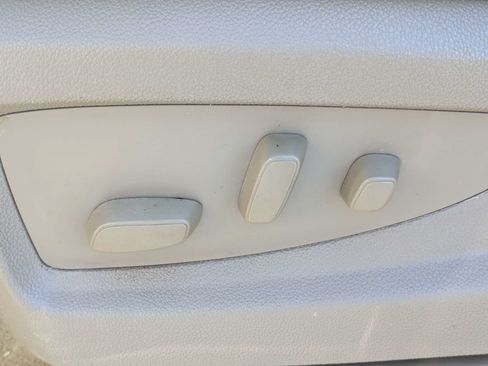 Used 2017 GMC Yukon SLT w/ Open Road Package RWD image 21