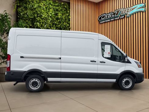 Used 2024 Ford Transit 250 148 Medium Roof RWD image 24