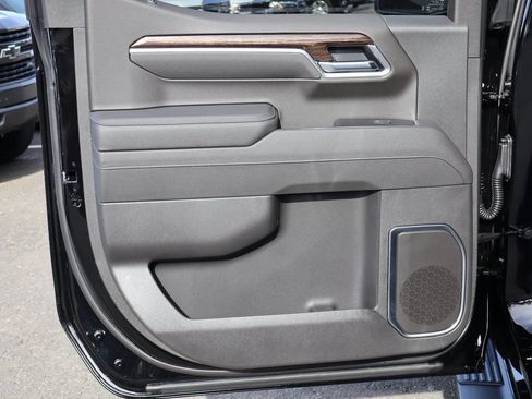 New 2026 GMC Sierra 1500 Elevation w/ Elevation Premium Package AWD/4WD image 18