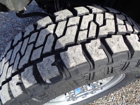 Used 2022 Ford F250 XL w/ Power Equipment Group image 26