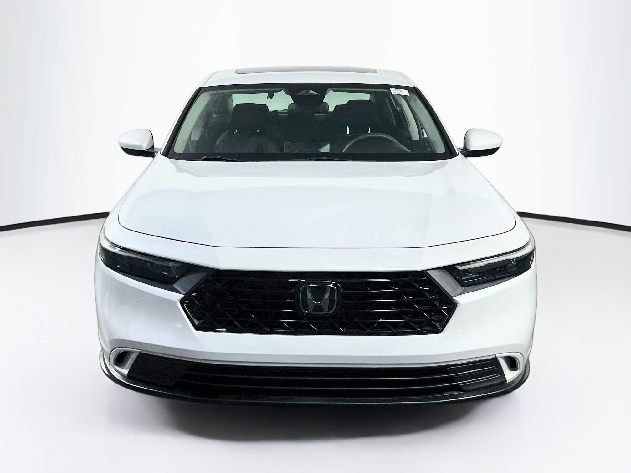 Used 2023 Honda Accord EX image 2