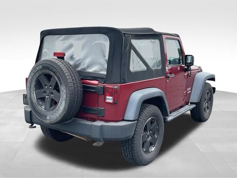 Used 2013 Jeep Wrangler Sport AWD/4WD image 8