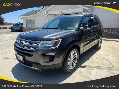 Used 2018 Ford Explorer XLT w/ Equipment Group 202A FWD image 7