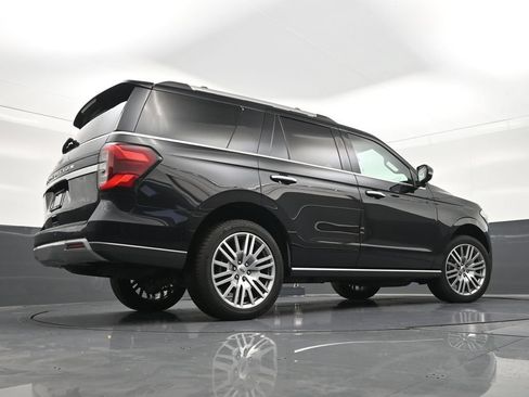 Used 2023 Ford Expedition Limited RWD image 28