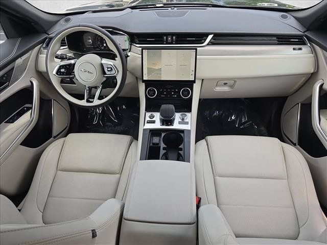 Used 2026 Jaguar F-PACE R-Dynamic S AWD/4WD image 9
