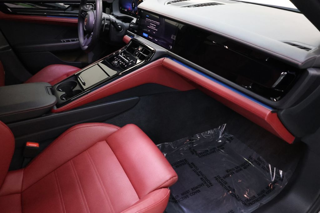Used 2026 Porsche Panamera image 78