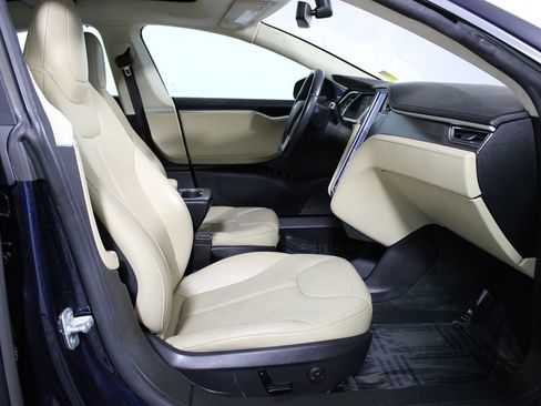 Used 2013 Tesla Model S Performance RWD image 21