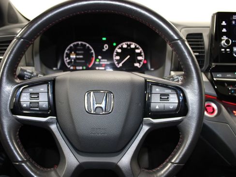 Used 2025 Honda Odyssey Sport-L image 36