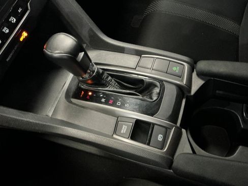 Used 2018 Honda Civic Sport image 15