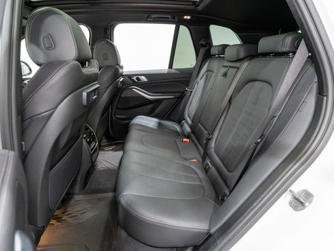 Used 2021 BMW X5 sDrive40i image 34