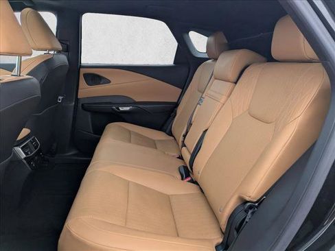 Used 2025 Lexus RX 350 Premium w/ Accessory Package (Z1) FWD image 19