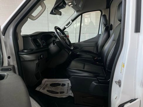 Used 2022 Ford Transit 150 Medium Roof image 11