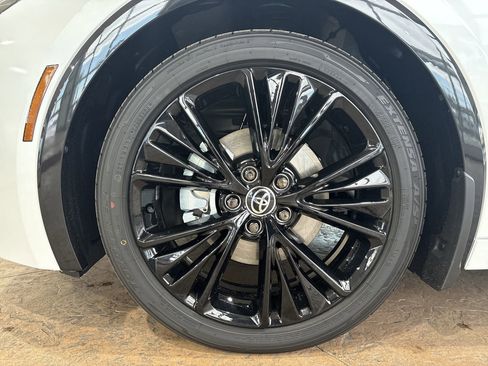 New 2026 Toyota Prius Plug-In Hybrid image 10