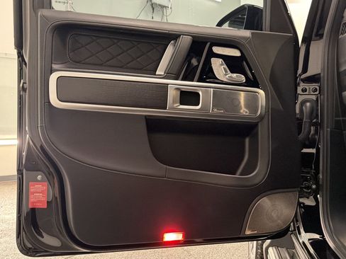 Certified 2025 Mercedes-Benz G 63 AMG 4MATIC image 19
